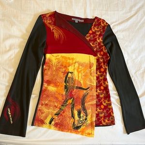 Cirque du Soleil - women’s small long sleeve shirt
